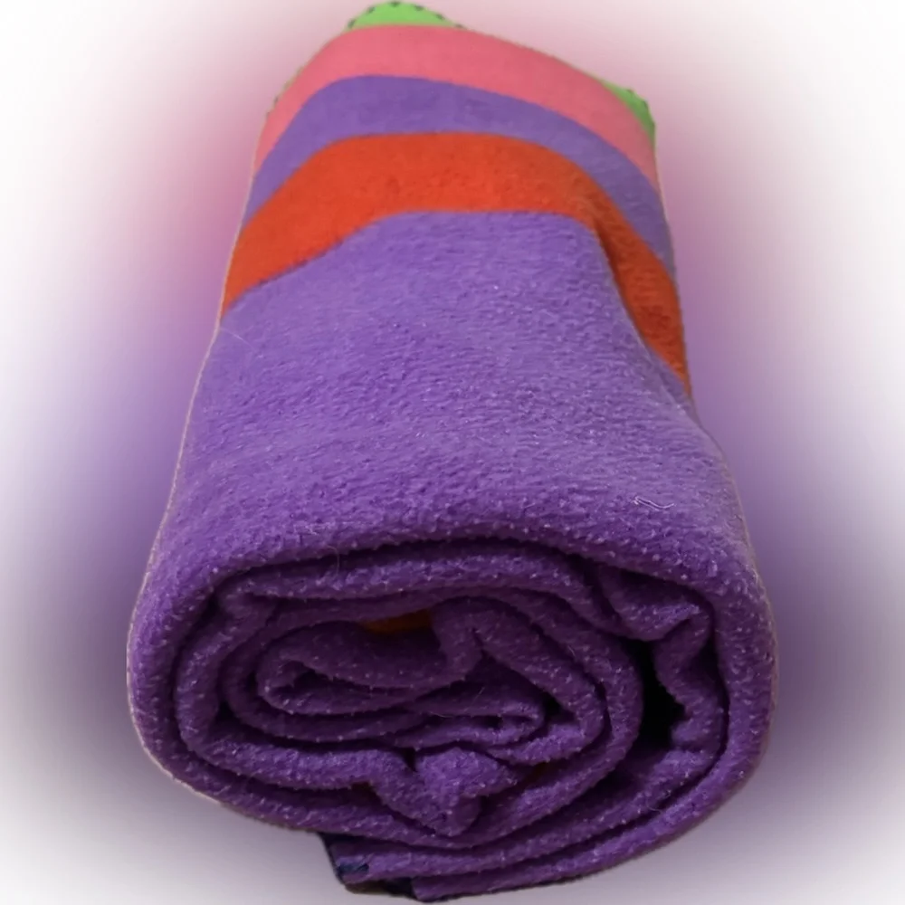 NWOT 🦋💜 Colorful Striped Blanket 🧵💥